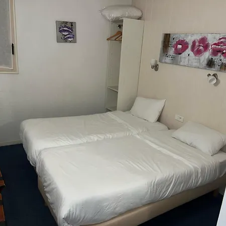 Hotel Le Rialto Parc Des Expositions Le Sequestre